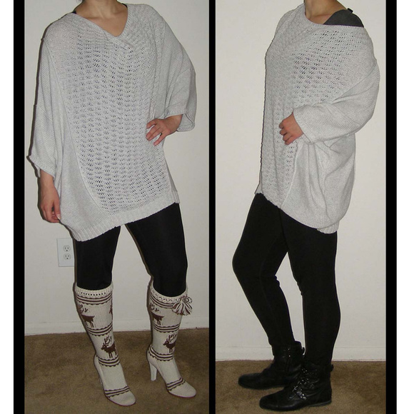 New Calvin Klein light gray oversized sweater Larg - Picture 4 of 7